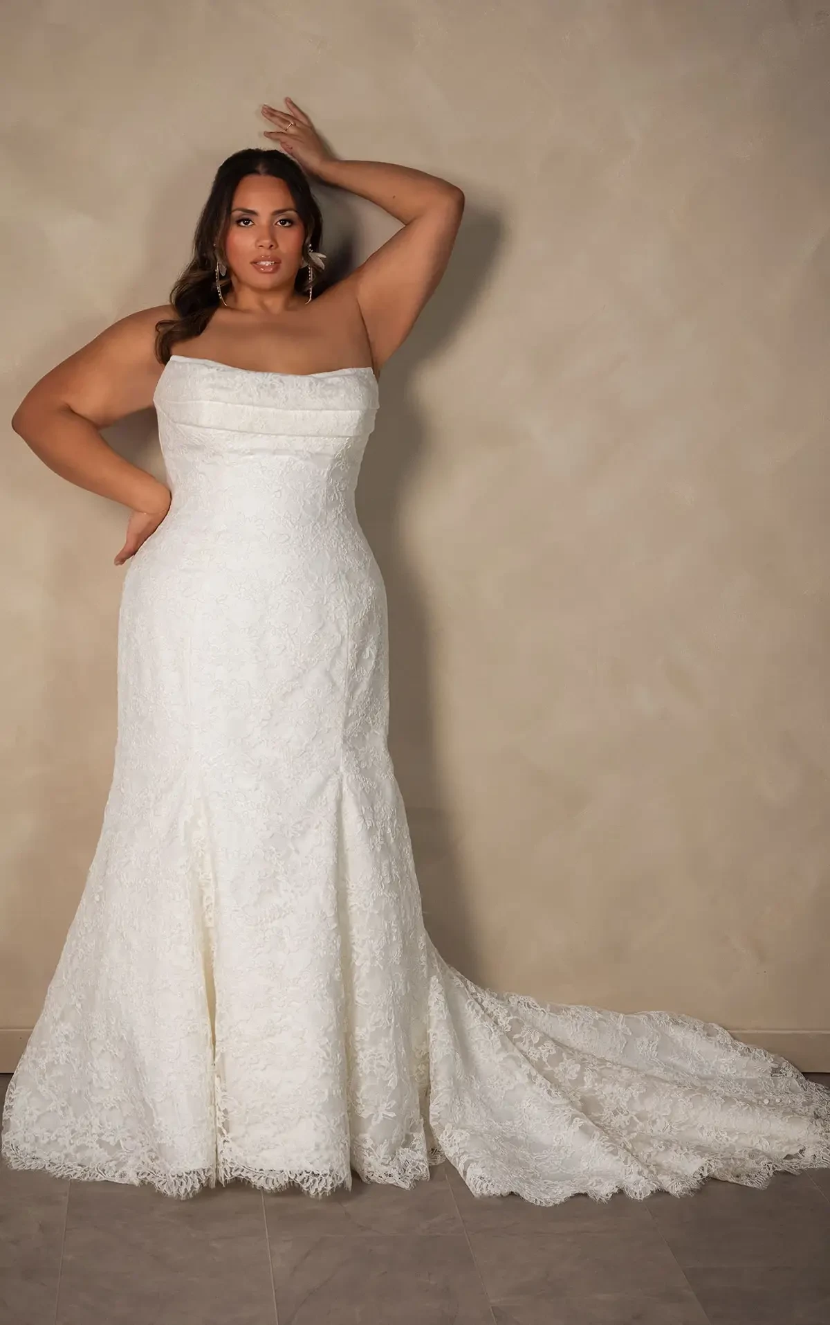 Essense of Australia D4522+ Plus Size Romantic Allover Lace Fit-and-Flare Wedding Dress with Scalloped Train - Fit-and-flare wedding dress with corded lace artistry